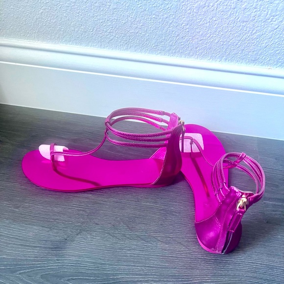 Aminah Abdul Jillil Toe-Loop Sandals 9.5 - Picture 6 of 7